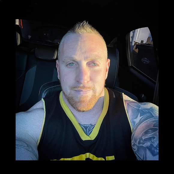 Meet your Posher, Jason - Picture 1 of 1